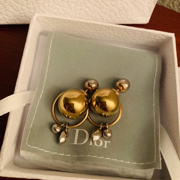 Tribal Dior Earring - Picture 2 of 8